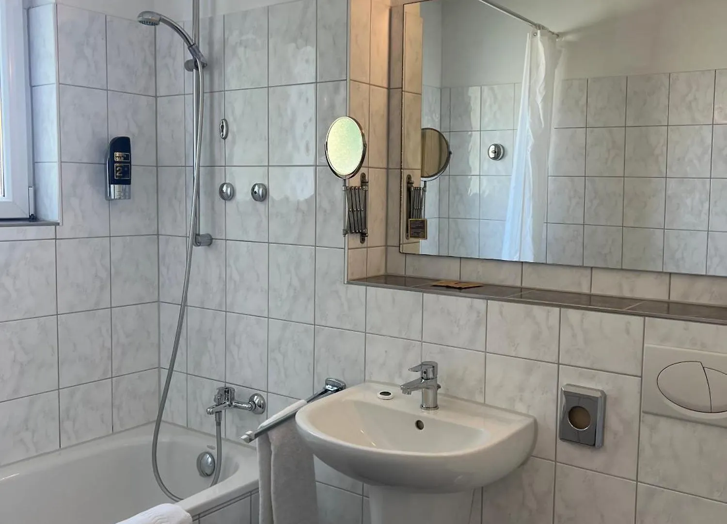 *** Hotel Runas Air Muc Park Sleep & Fly Hallbergmoos Germania